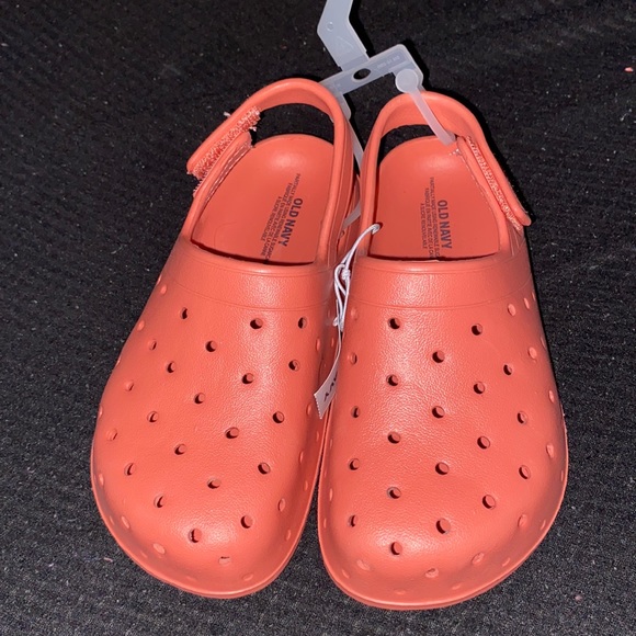 Crocs - Picture 1 of 2